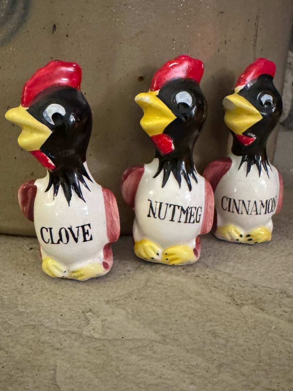 Vintage 1950s Ceramic Japan Rooster Spice Shakers Clove Nutmeg Cinnamon Set of 3